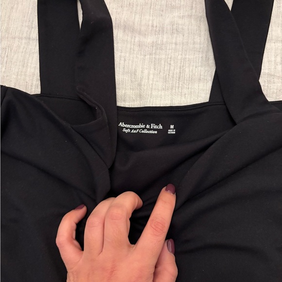 Abercrombie & Fitch Black and White Squareneck body suits - Picture 4 of 6